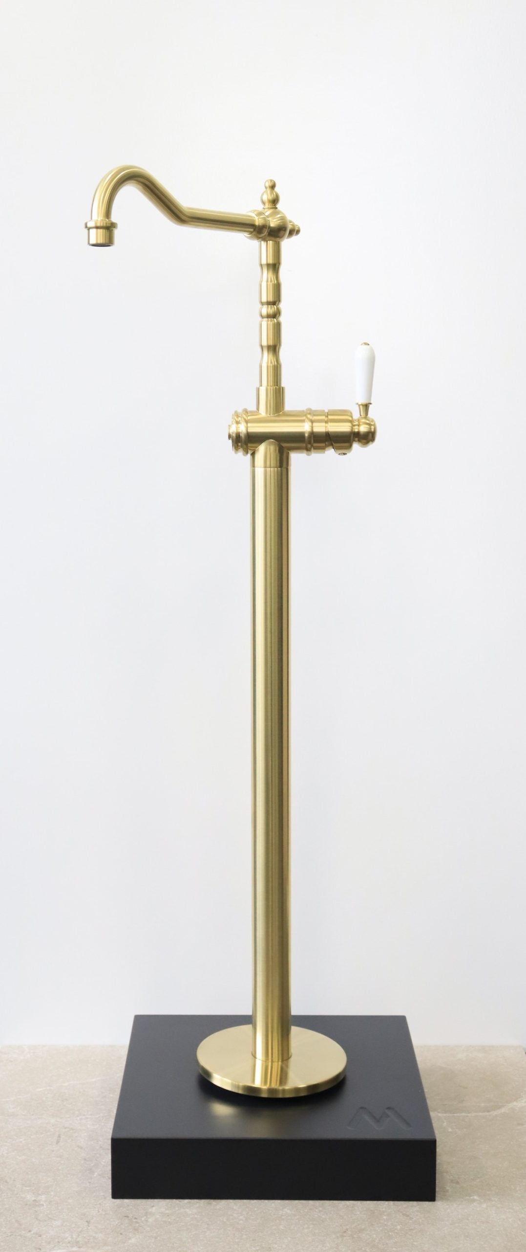 Bordeaux Freestanding Bath Mixer - Brushed Bronze