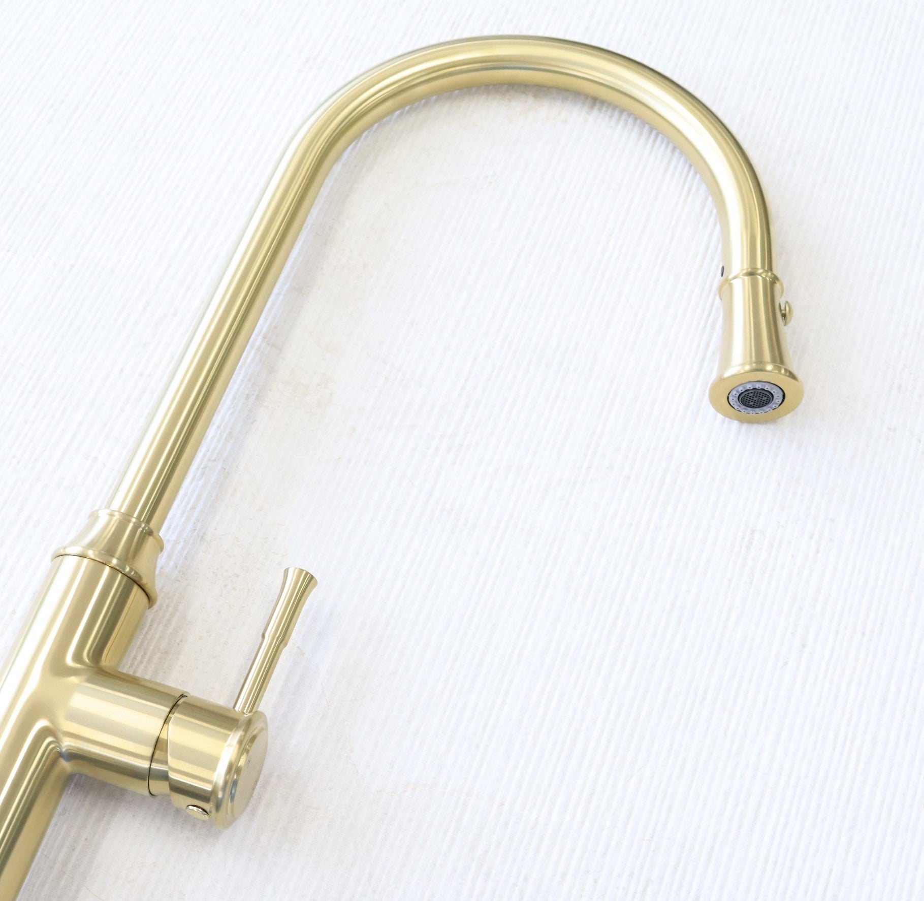 Montpellier Pull-Out Kitchen Mixer - Brushed Bronze