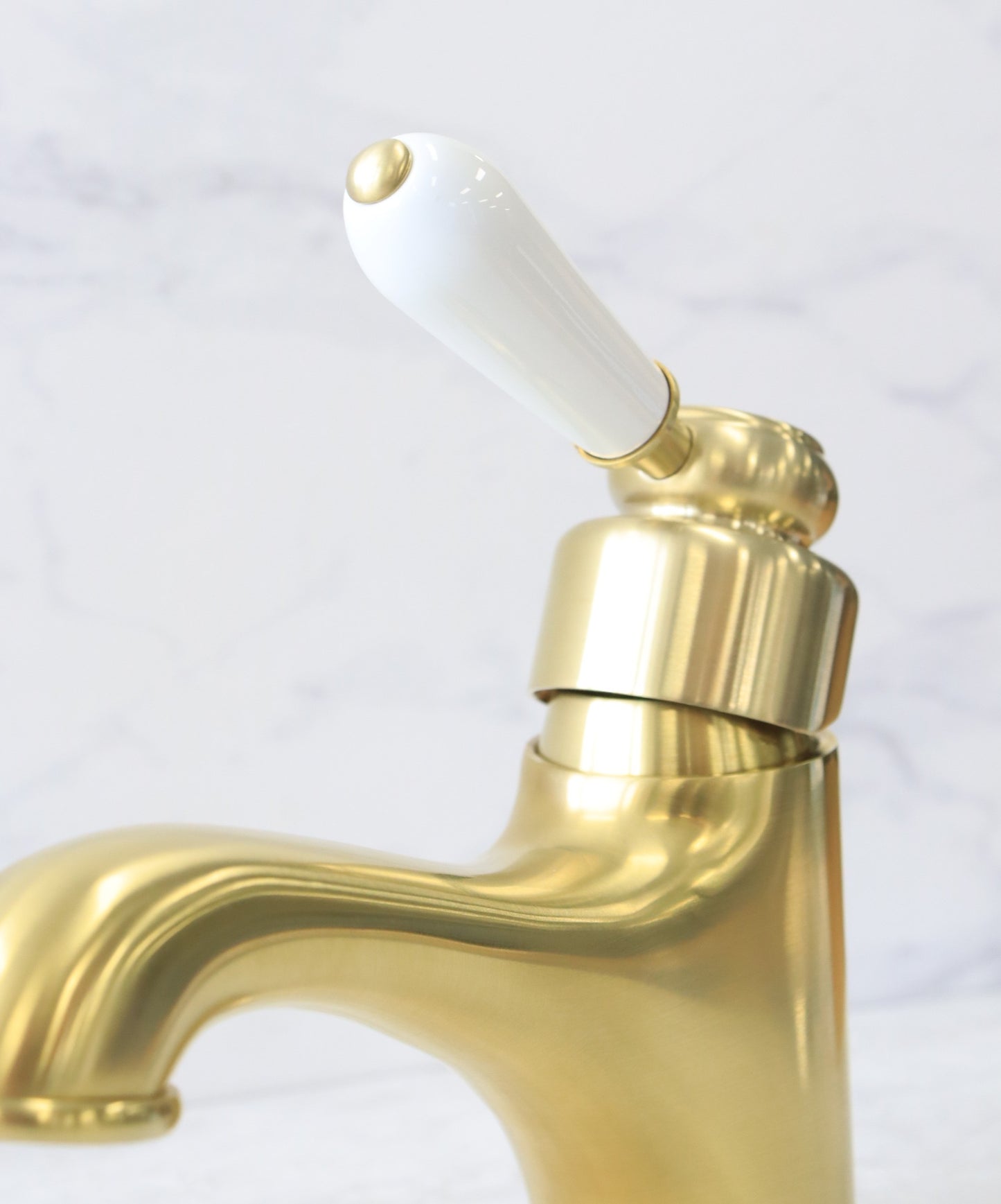 Bordeaux Basin Mixer - Brushed Bronze