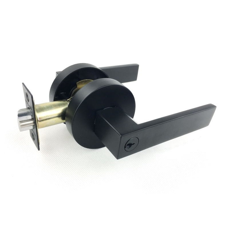 9082 Matt Black -Entrance