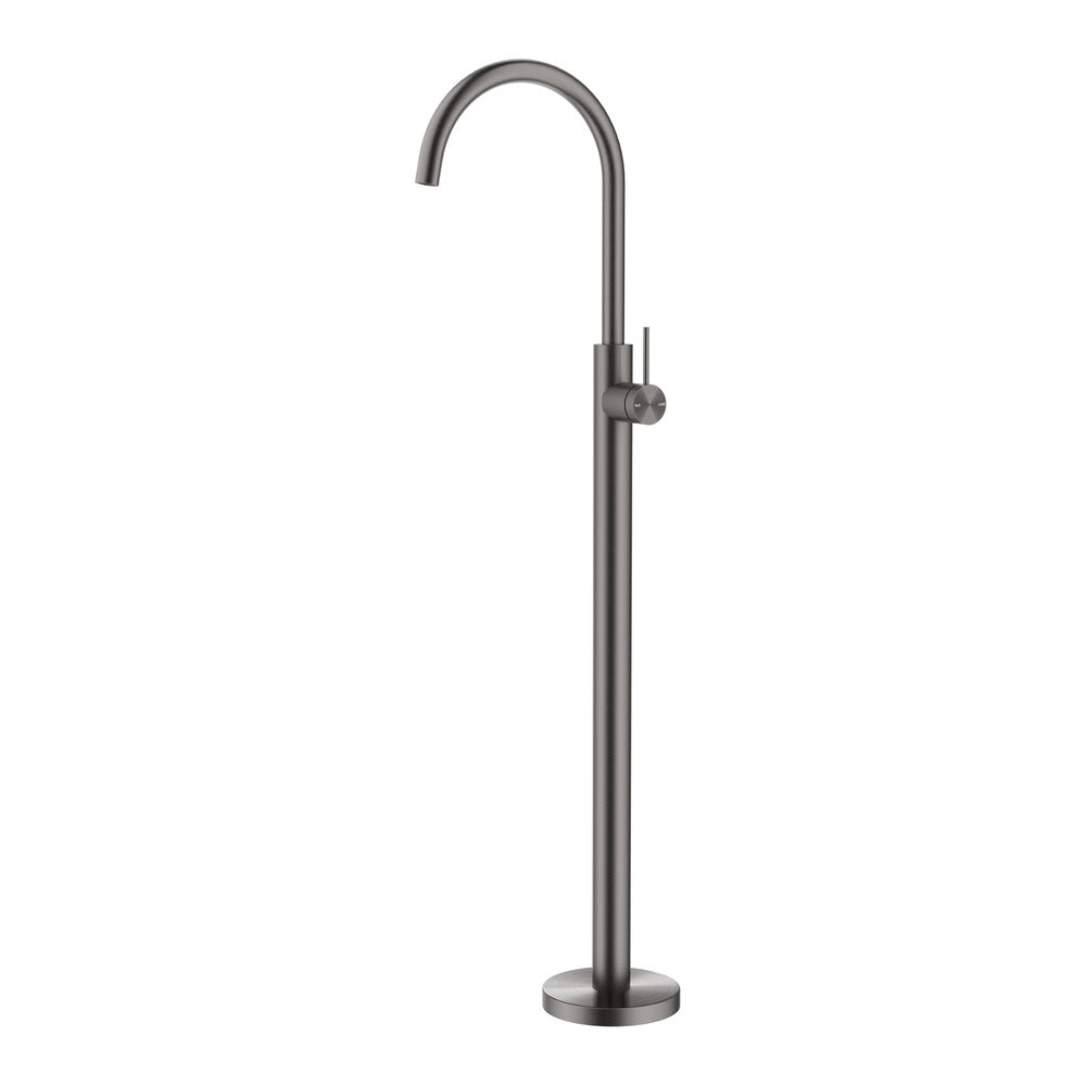 Mica Freestanding Bath Mixer