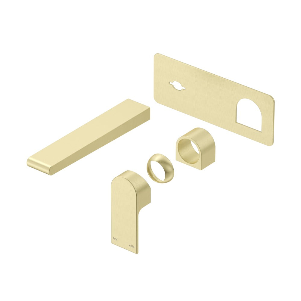 Beki Wall-Spout Combo - 1P - TRIM KIT ONLY in French Gold - close-up detail view