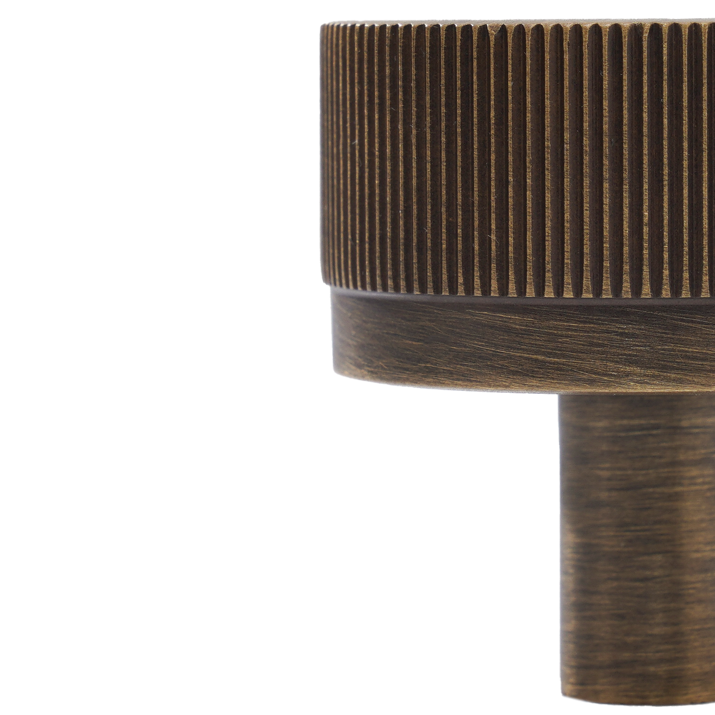 Momo Bellevue Lined Knob Solid Brass 35mm