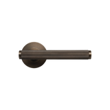 Momo Bellevue Solid Brass Lined Lever Entrance Set In