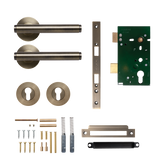 Momo Bellevue Solid Brass Plain Lever Entrance Set In