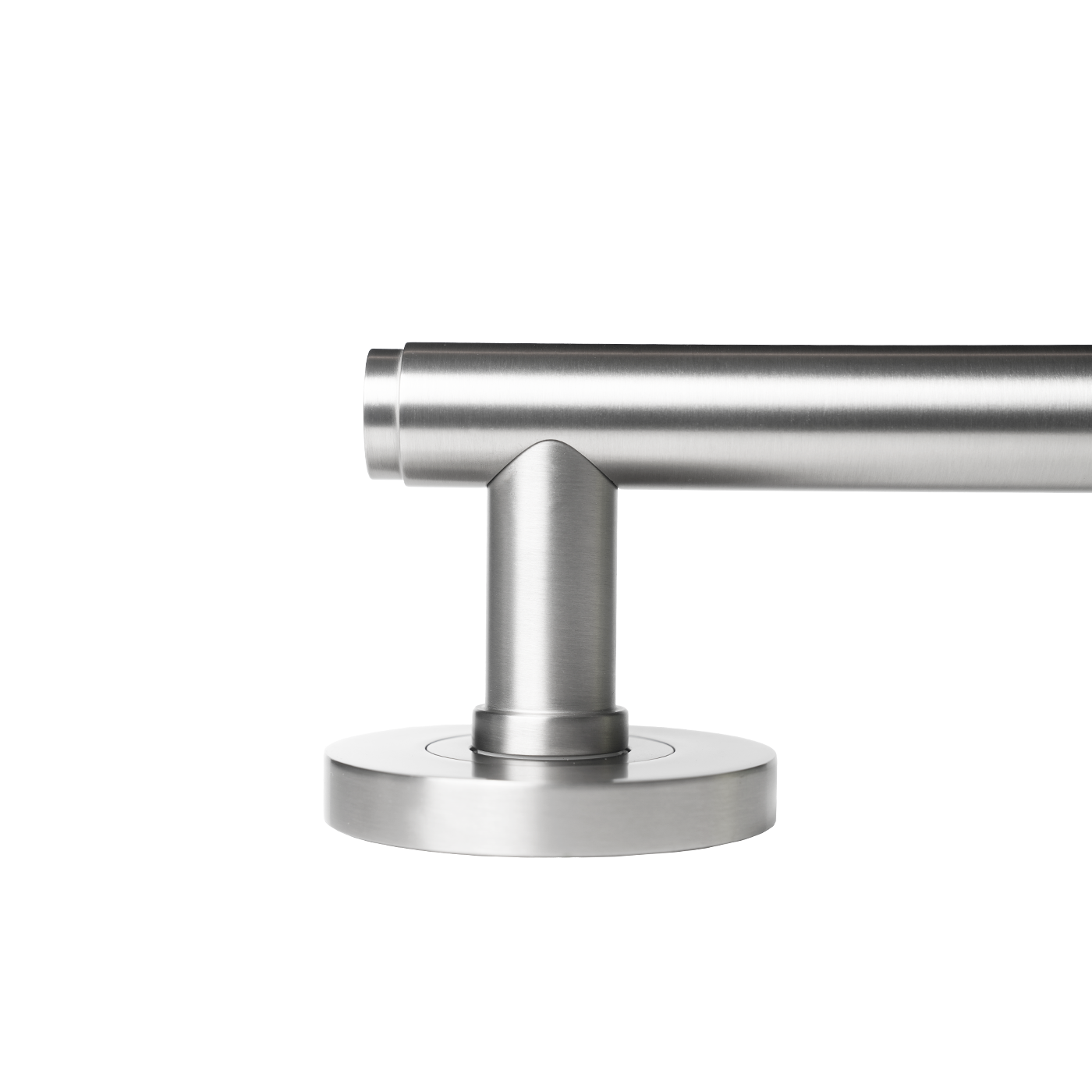 Momo Bellevue Solid Brass Plain Lever Entrance Set In