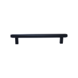 Momo Bellevue Plain Bar Pull Solid Brass 160mm in Matt Black - close-up detail view