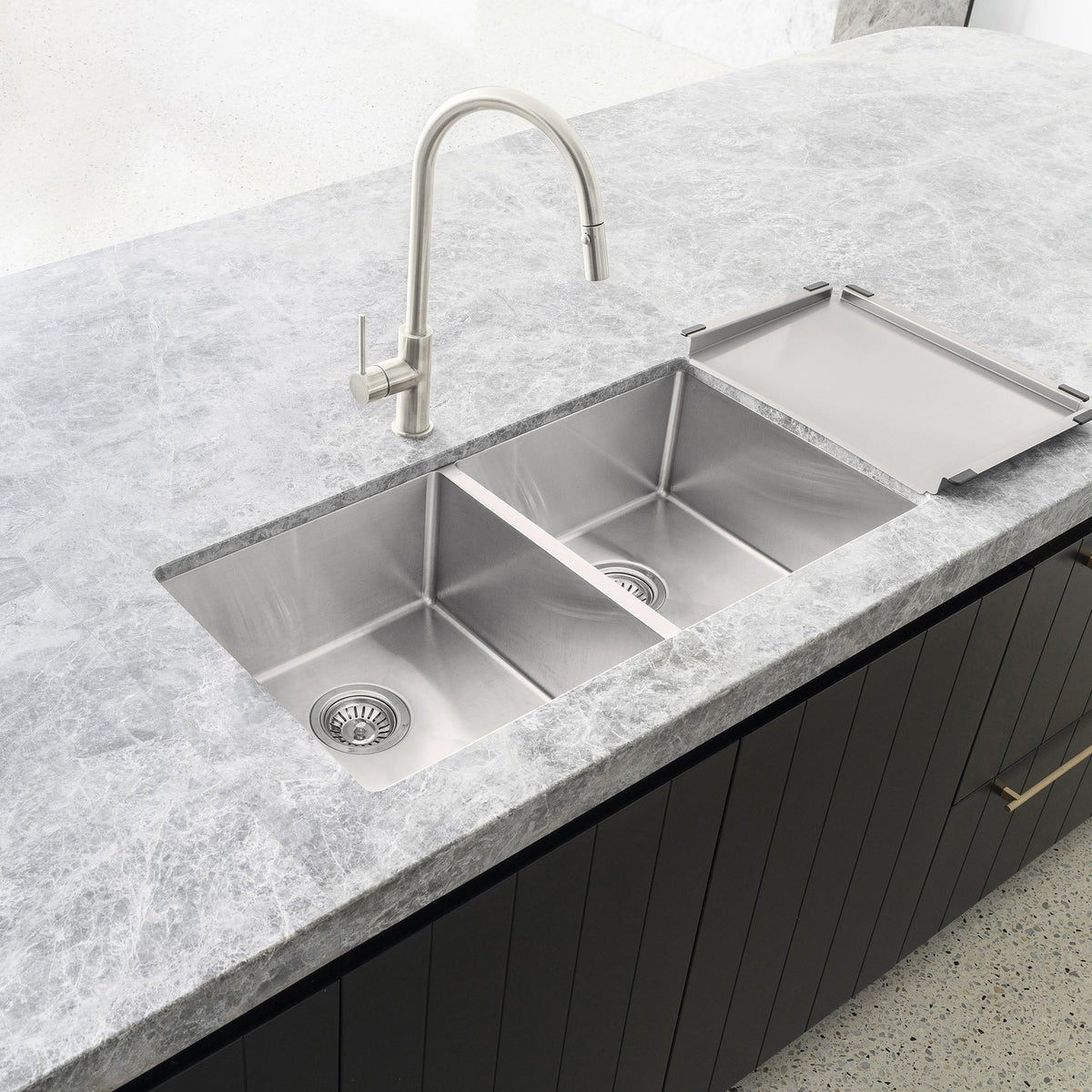 Dish Draining Tray - Brushed Nickel
