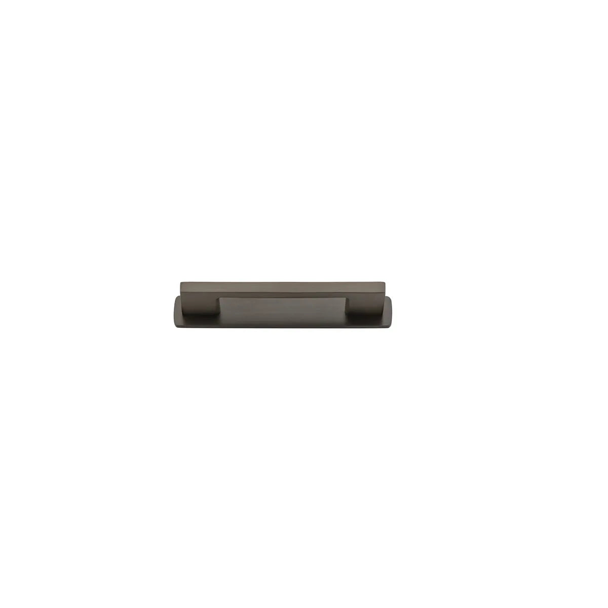 Cali Cabinet Pull with Backplate - CTC 96mm in Signature Brass - finish and profile close-up