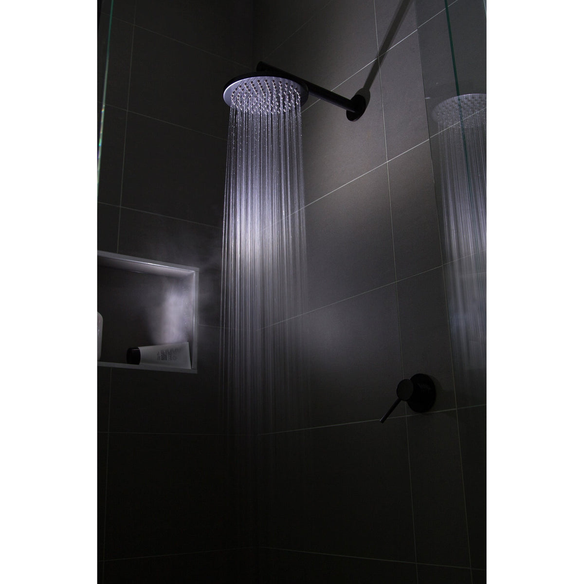 Round Wall Shower Arm 400mm - rear mounting detail