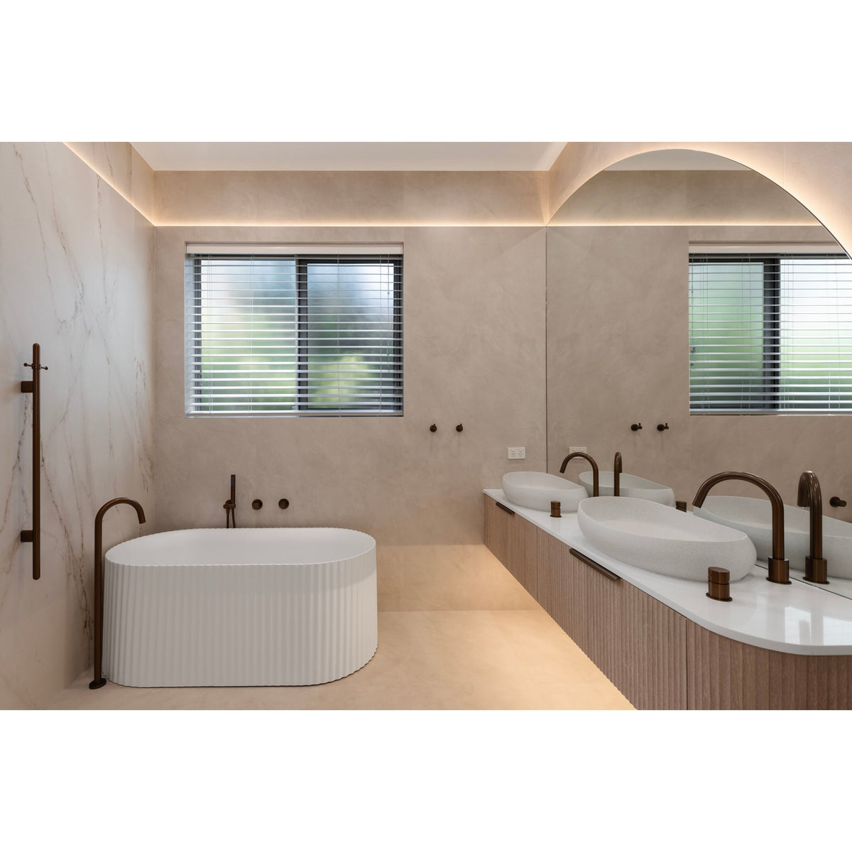 Round Freestanding Bath Spout - Lustre Bronze
