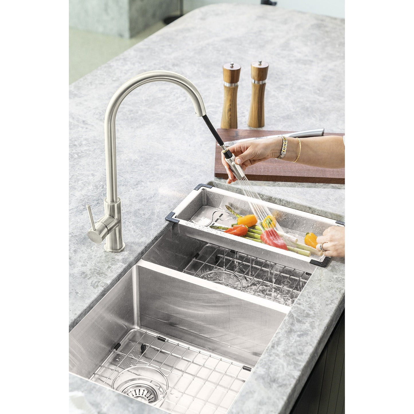 Kitchen Sink Colander - Brushed Nickel
