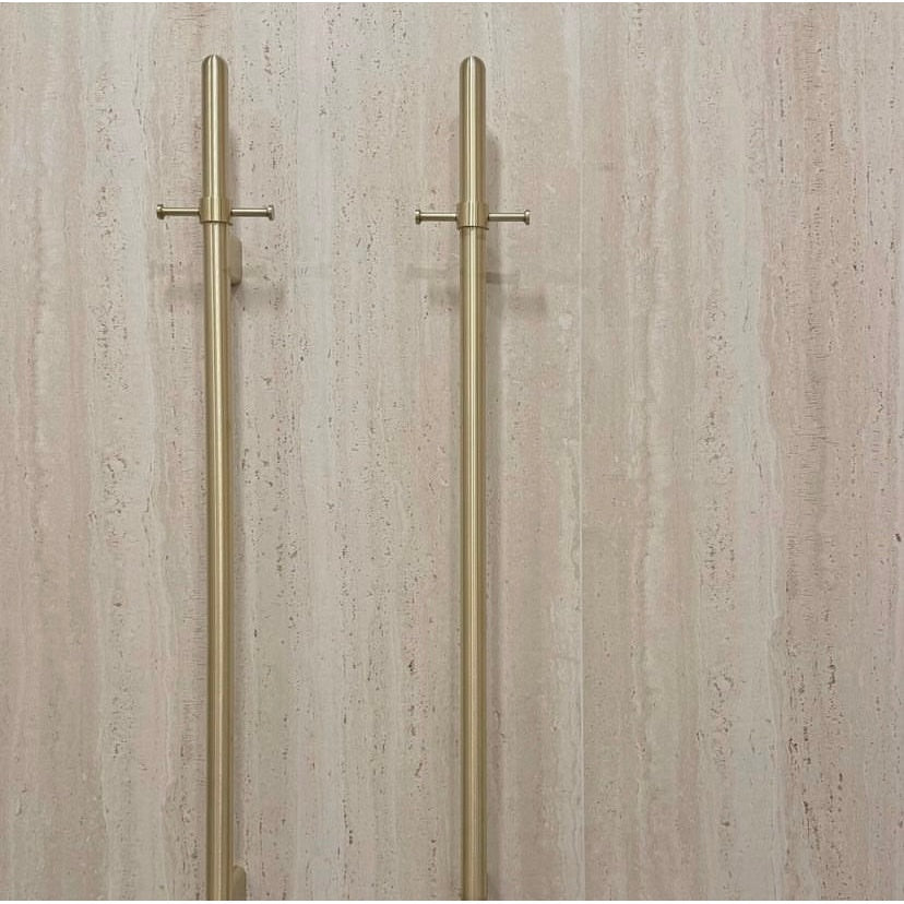 Heated Vertical Towel Rail - Tiger Bronze