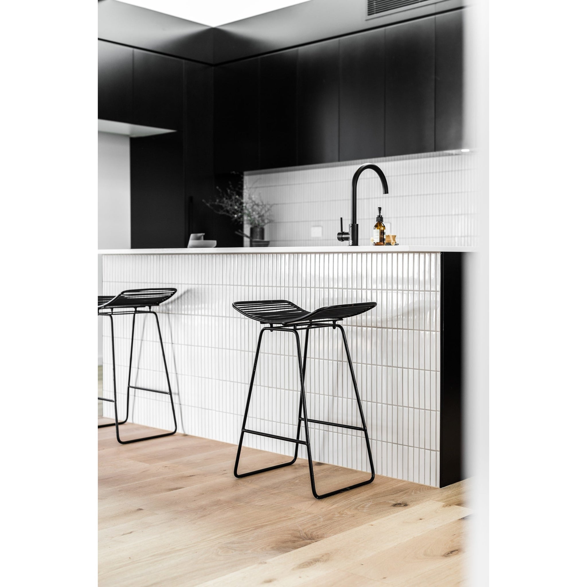 Round Gooseneck Kitchen Mixer Tap - Matte Black