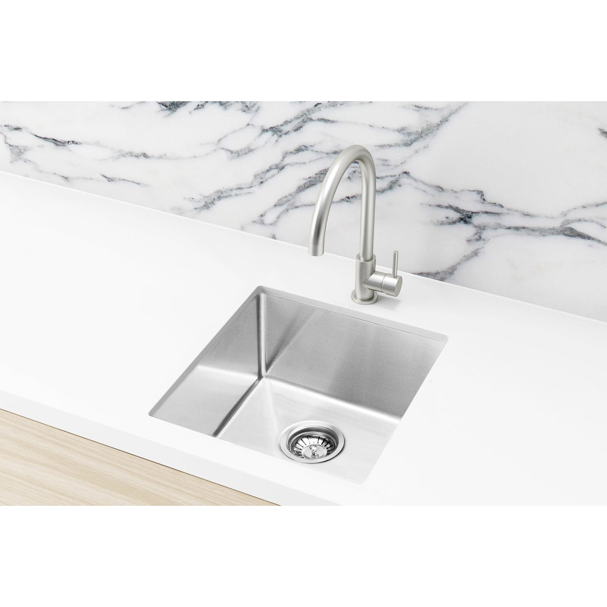 Kitchen Sink Single Bowl 440 x 440 304 - front view