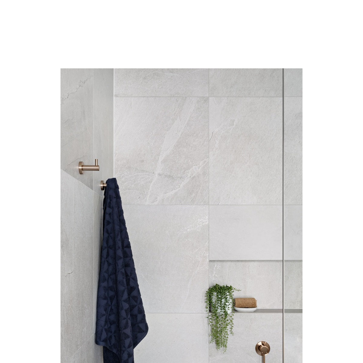 Round Robe Hook - Champagne