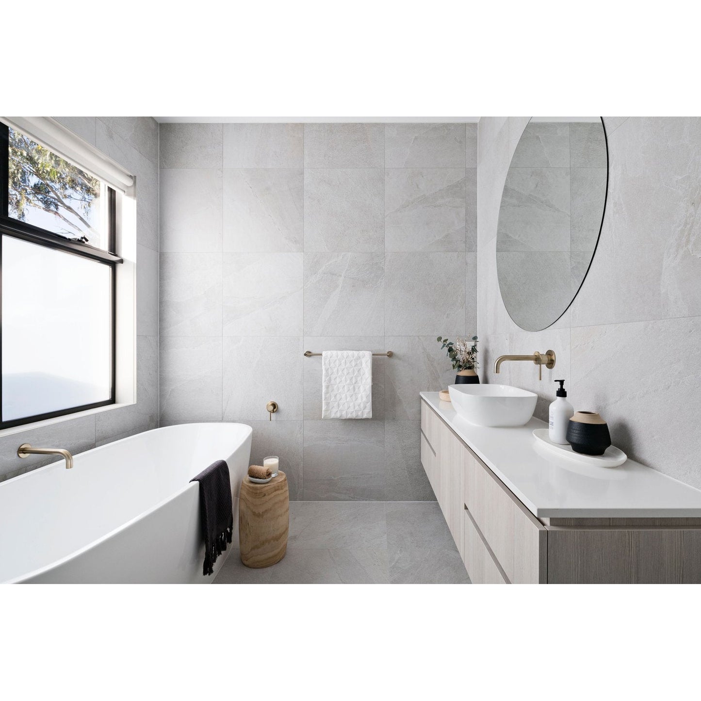Universal Round Curved Spout - Champagne