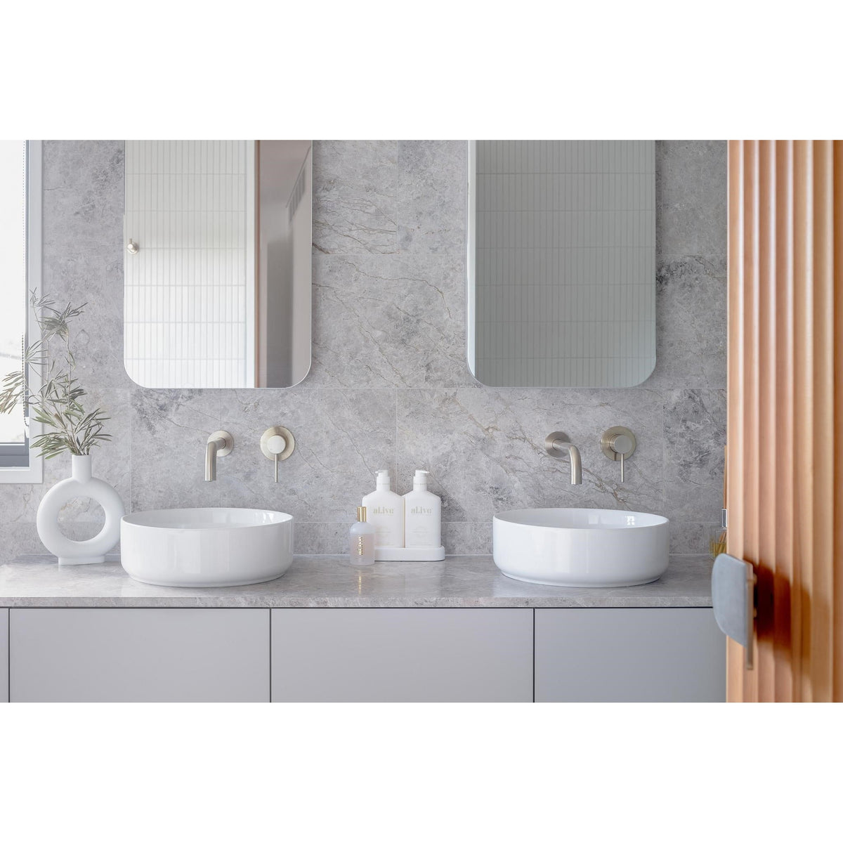Universal Round Curved Spout - Brushed Nickel