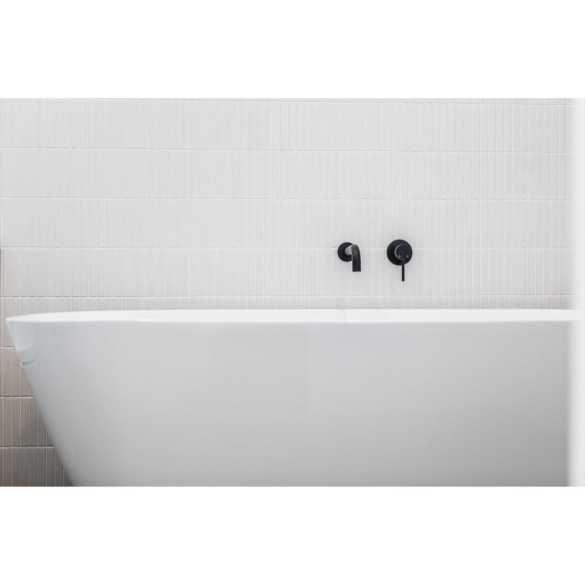Round Wall Mixer Finish Kit - Matte Black