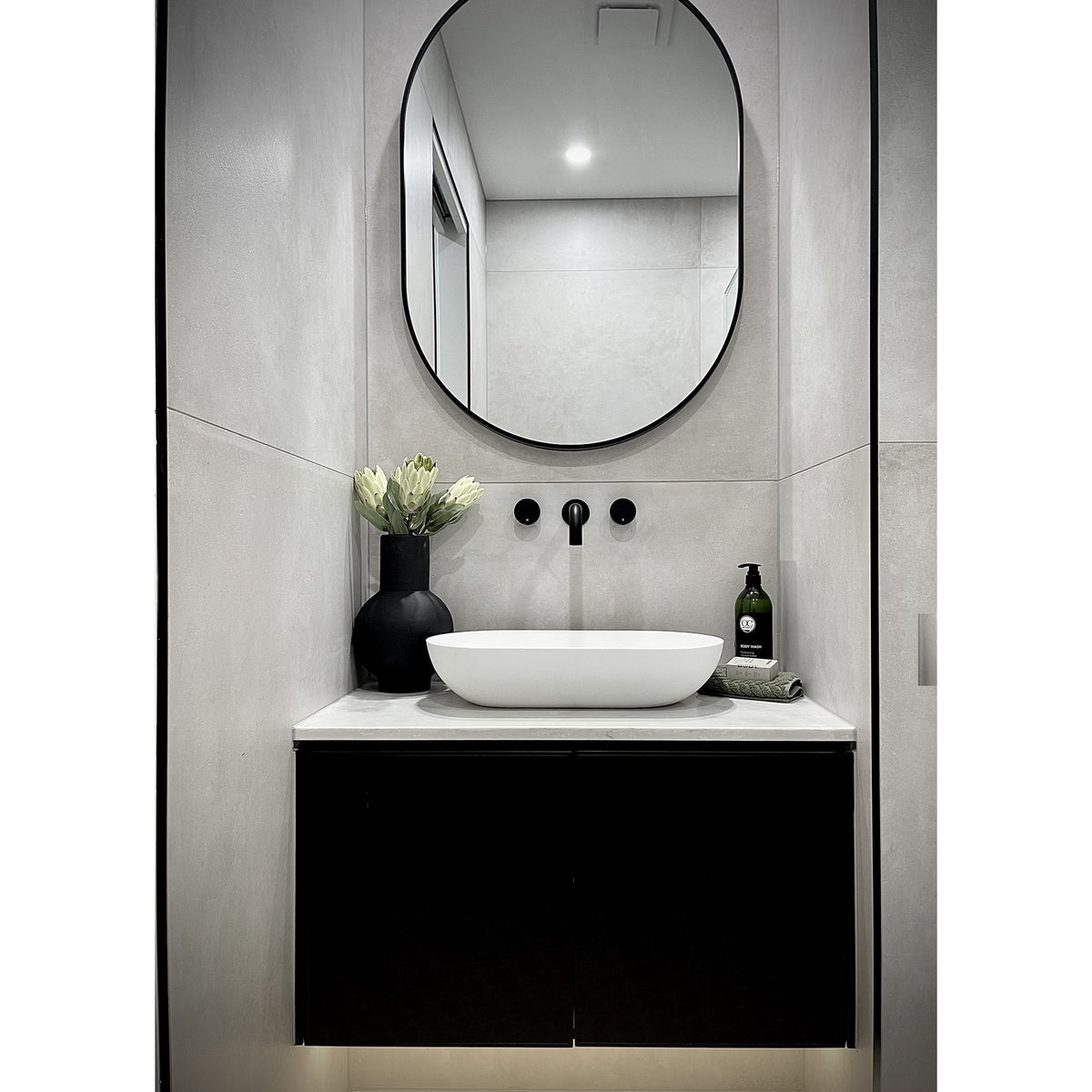 Circular Wall Taps - Matte Black