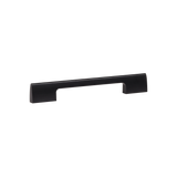 Momo Vieste D Handle 160mm - close-up detail view, cabinet hardware