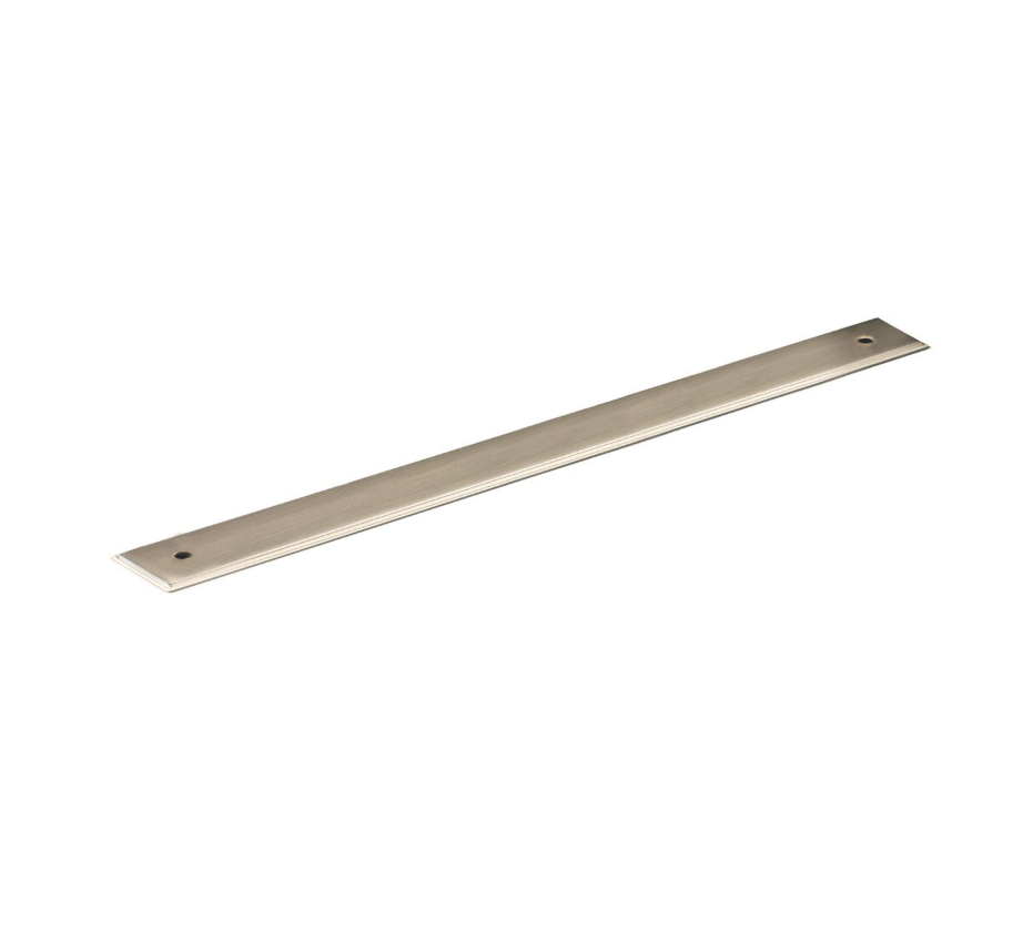 Momo Liberty - finish and profile close-up, door hardware accessory