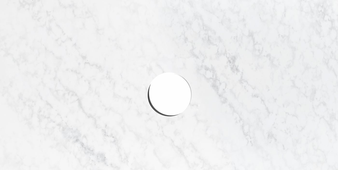 Solid Surface 900x465x20 Cloudy Carrara Top
