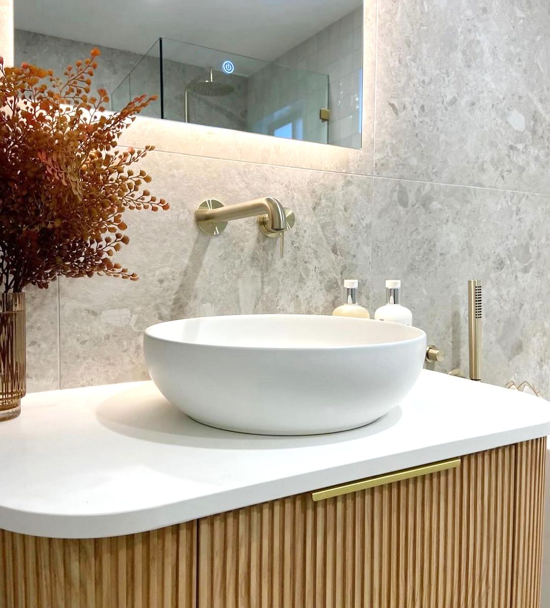 Bondi 750mm Woodland Oak Fluted Curve Vanity (12TH & NTH Only)