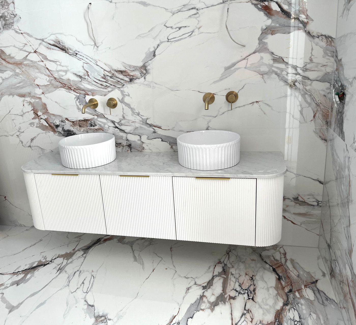 Bondi 1800mm Satin White Fluted Wall Hung Curve Vanity
