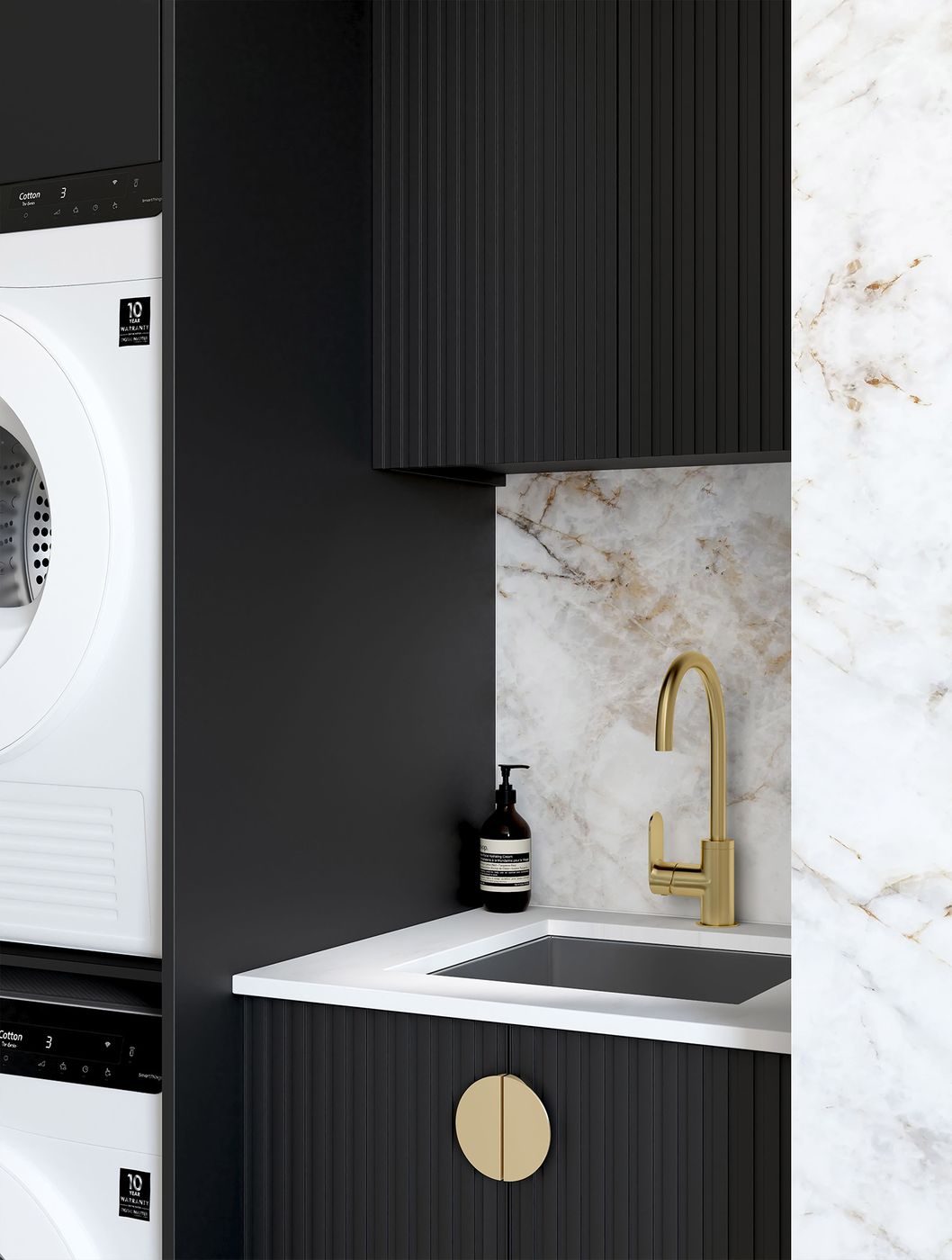 Marlo Black Laundry Kit 1305x600x2100