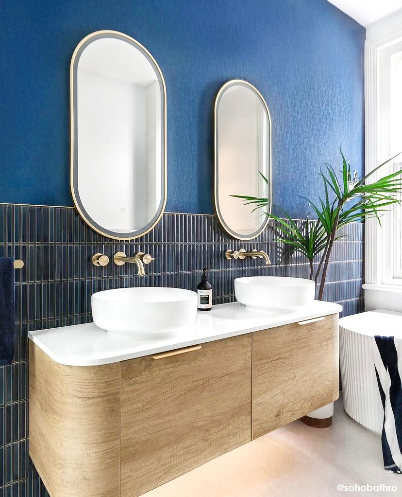 LED Noosa 900(H)x450(W) Gold Metal Frame Tuffi Mirror