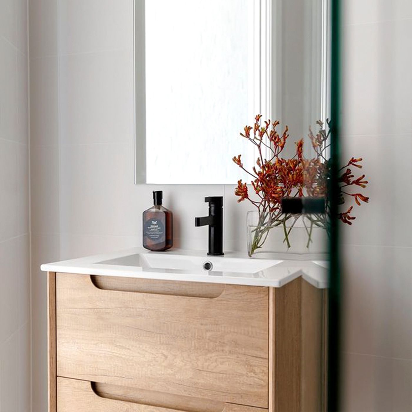 Byron 600mm Natural Oak Wall Hung Vanity