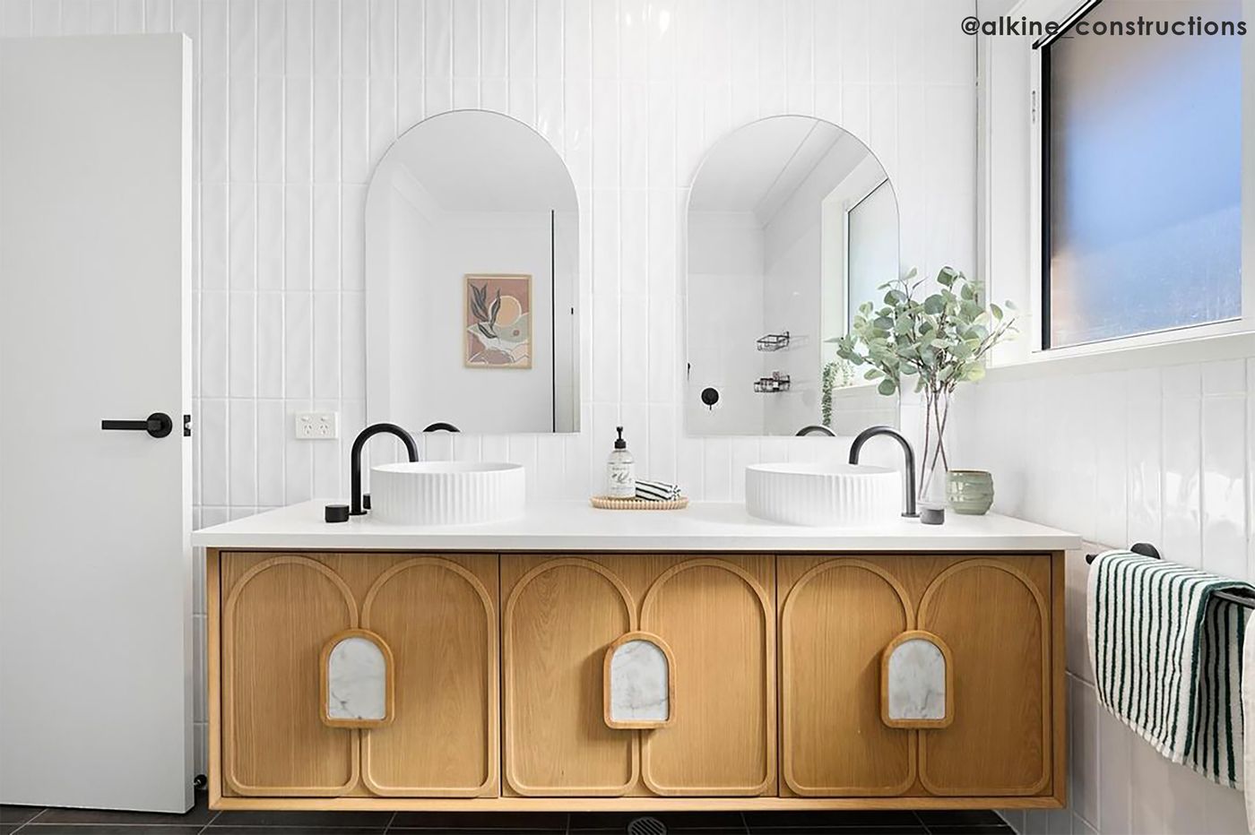 Laguna Mark II 1800mm Woodland Oak Wall Hung Vanity