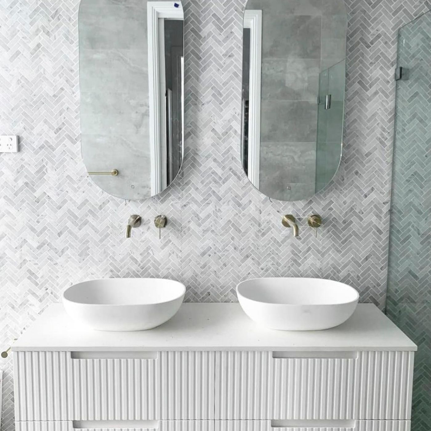 Noosa Fluted 1500mm Satin White Wall Hung Vanity