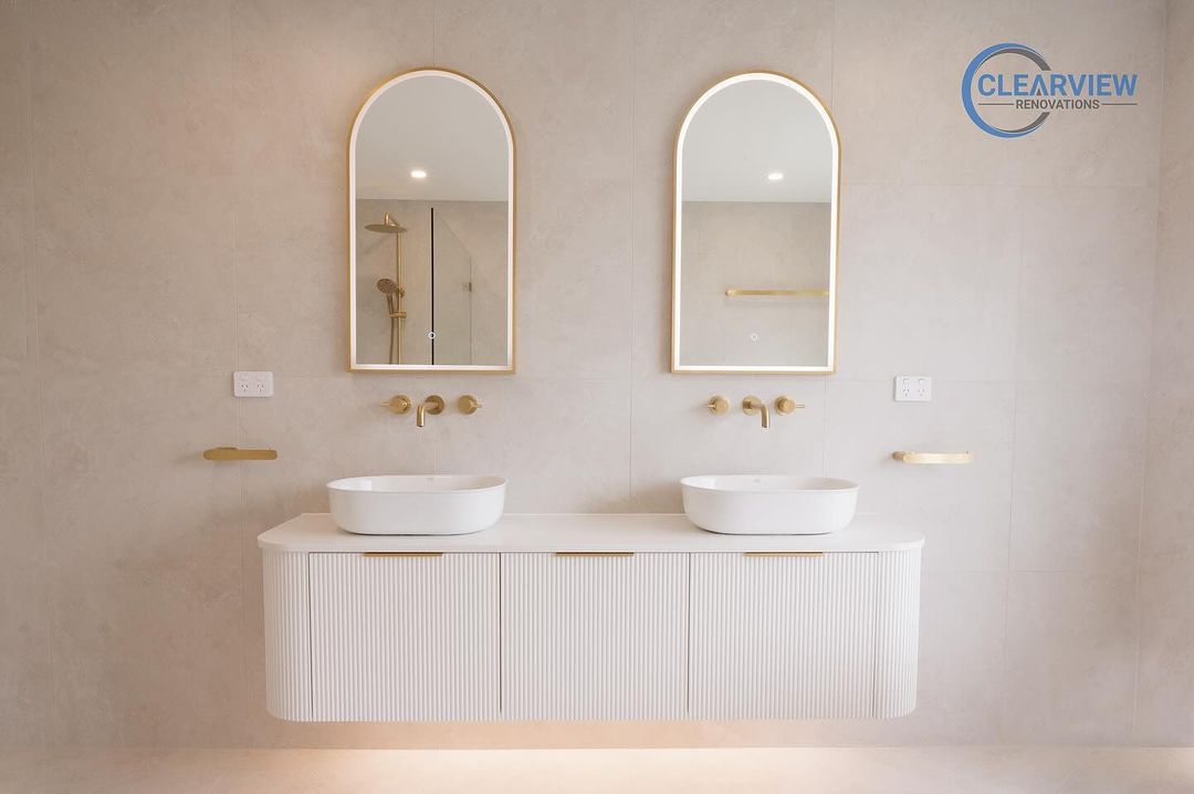 Bondi 1800mm Satin White Fluted Wall Hung Curve Vanity