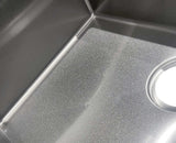 Axon Sink 58S 580x440x220 - close-up detail view, kitchen sink