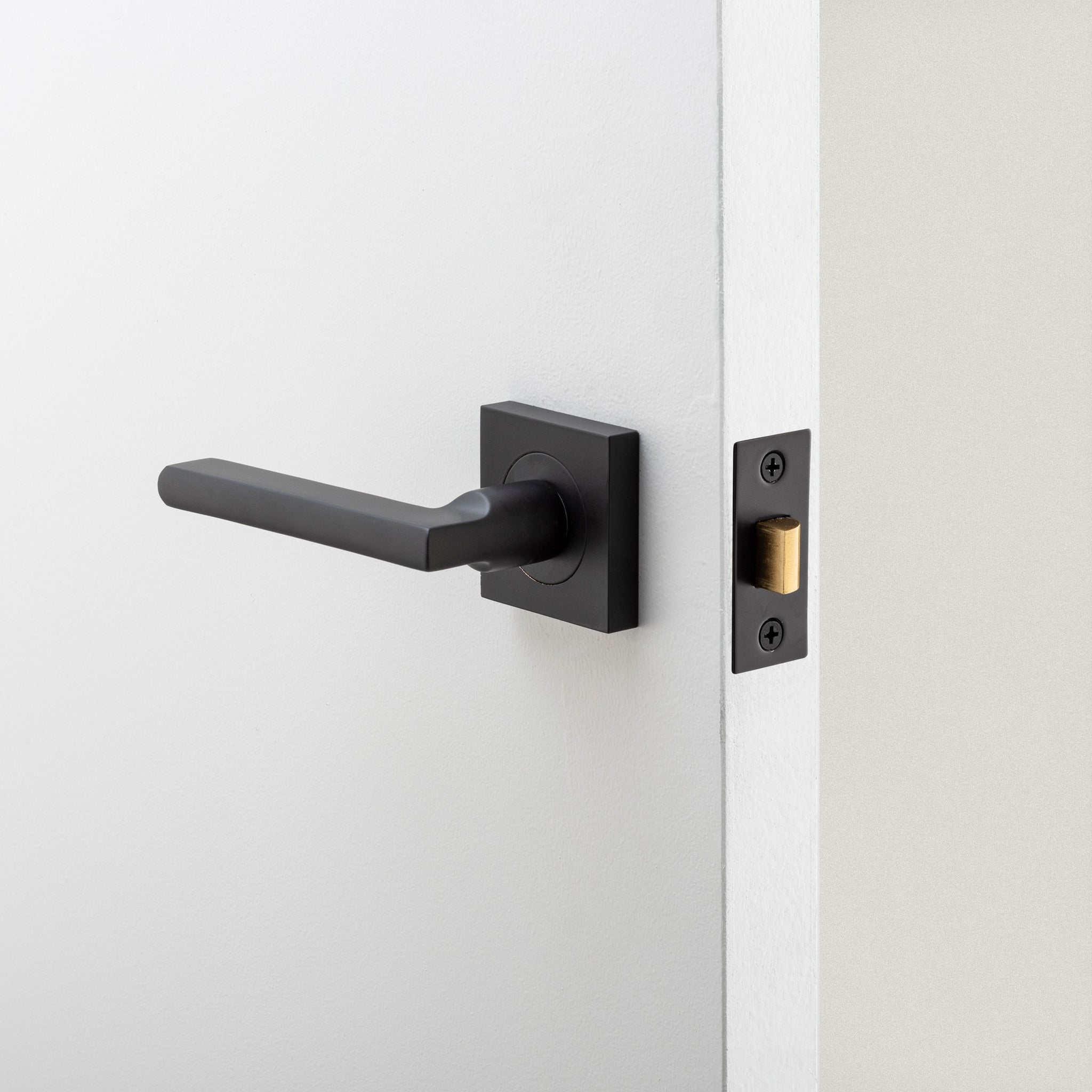Baltimore Lever - Square Rose