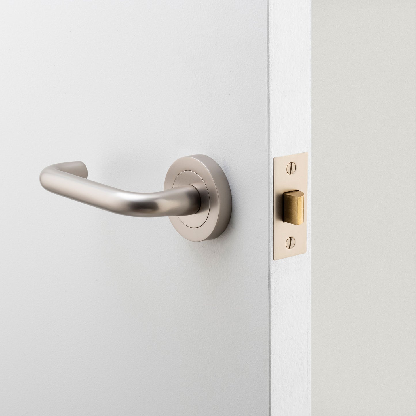 Oslo Lever - Round Rose