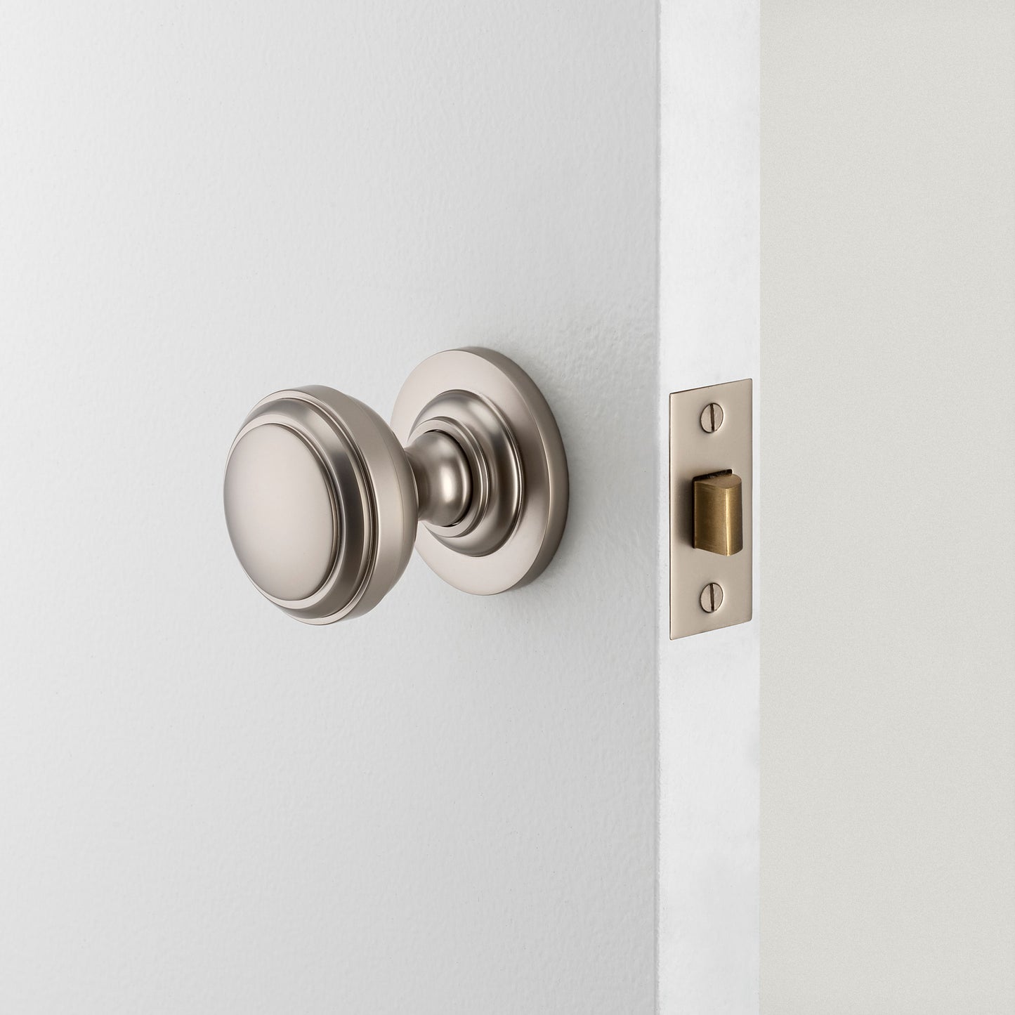 Paddington Knob - Round Rose