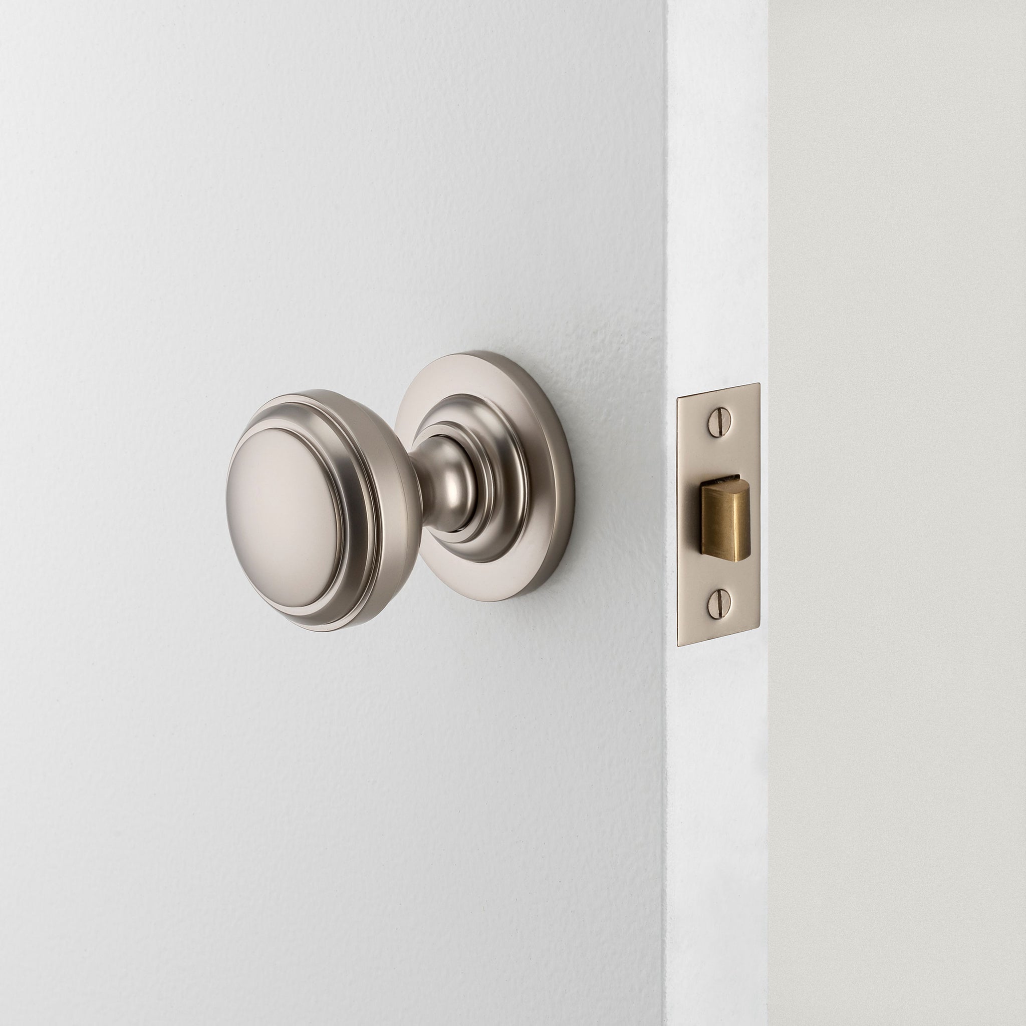 Paddington Knob - Round Rose