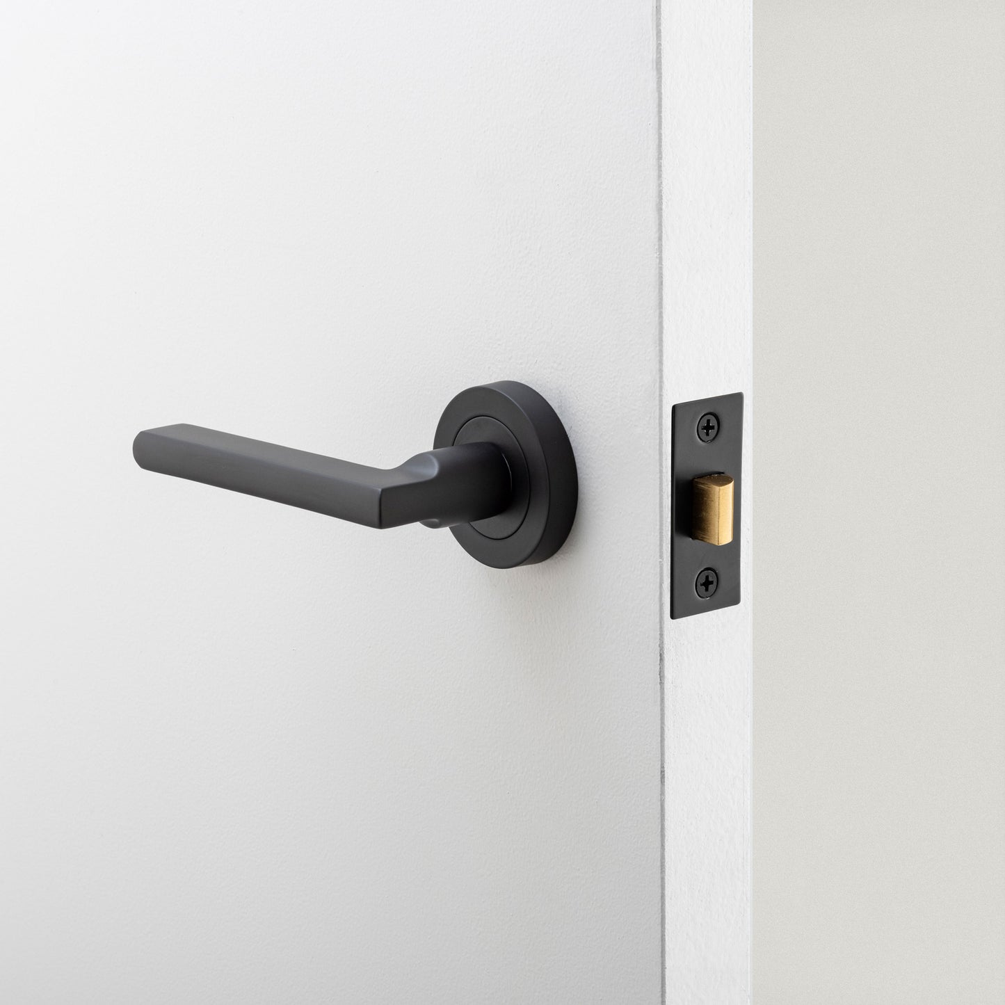 Baltimore Lever - Round Rose