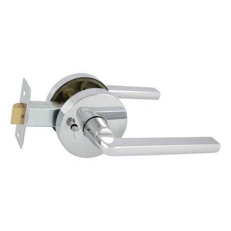 Avant with QuickFix Alba Privacy Lever Set with Latch in Bright Chrome